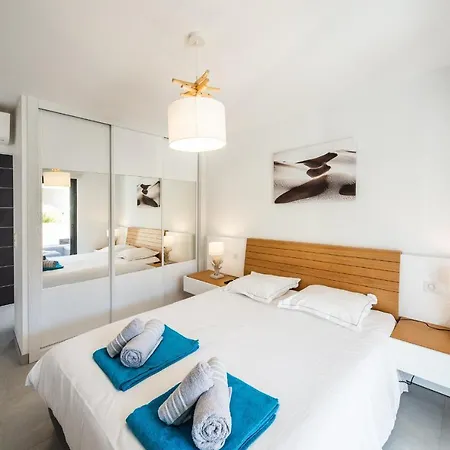 펜션 Petra D'oro Palombaggia 포르토베쉬오